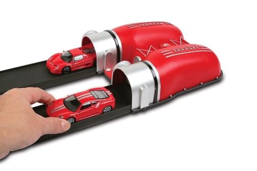 Bburago - Ferrari Race & Play Racing Launcher