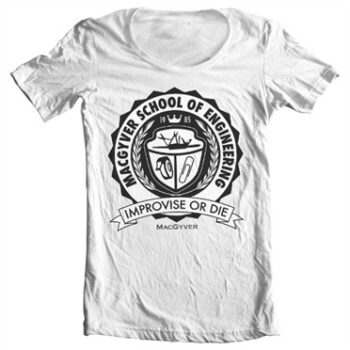 Macgyver School Of Engineering T-shirt collo largo