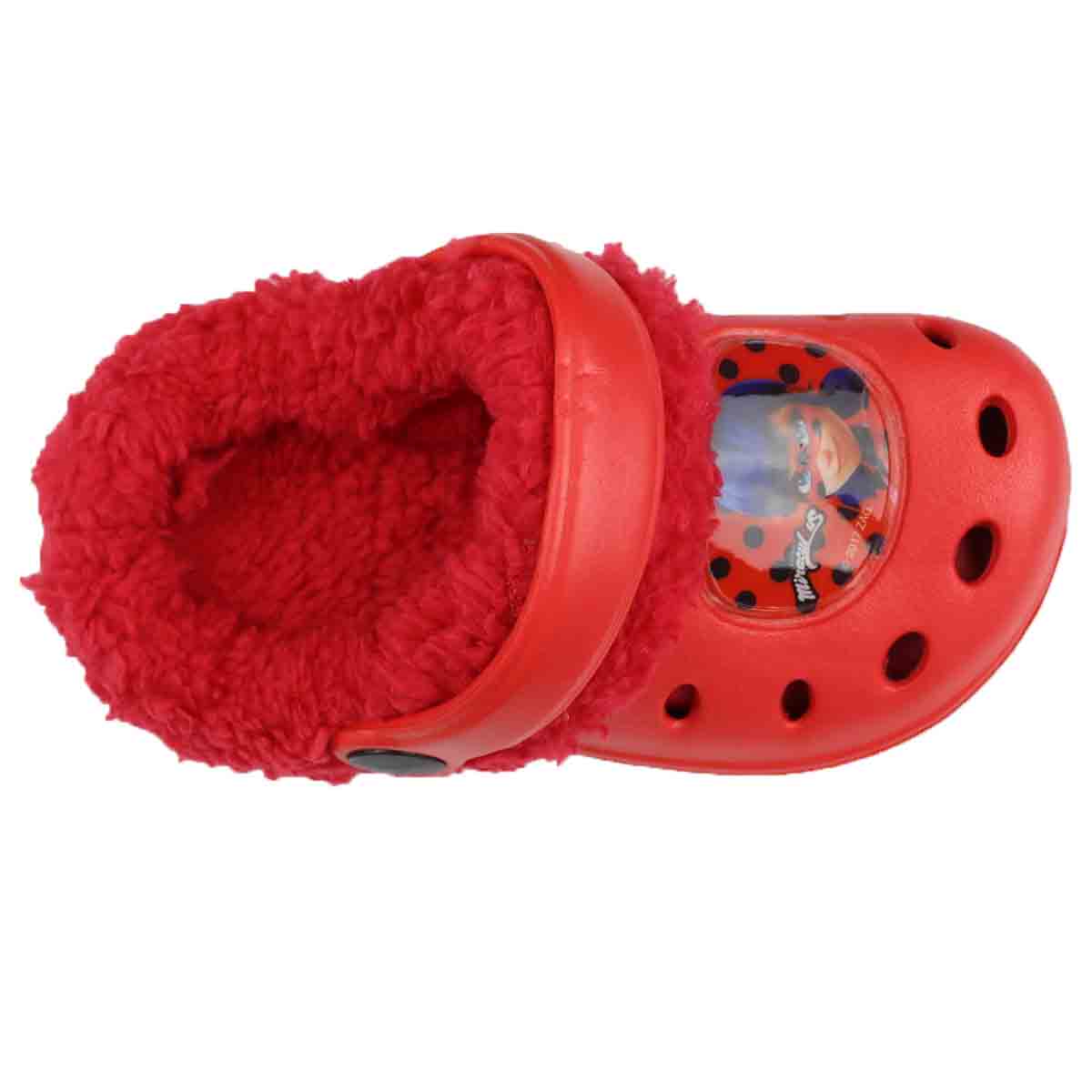 Ciabatte tipo crocs con pelo sale